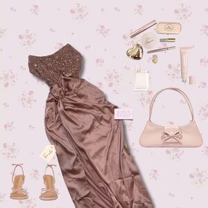 Gorgeous pink sparkly dress ♡︎